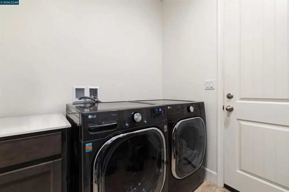 3002 Hickorynut st Antioch, CA 94509