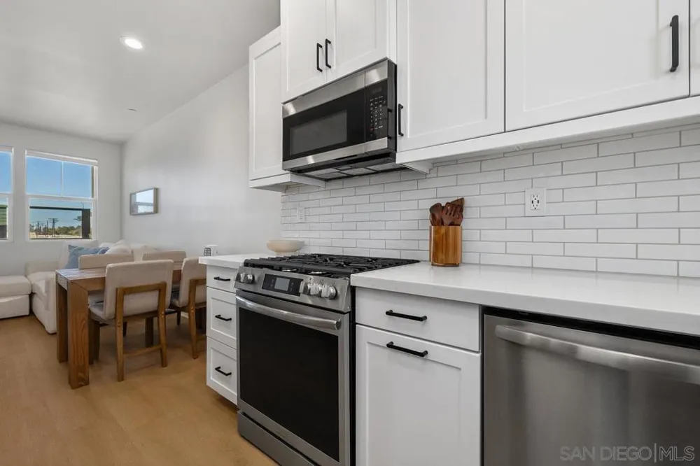 523 Sandpiper Way Imperial Beach, CA 91932