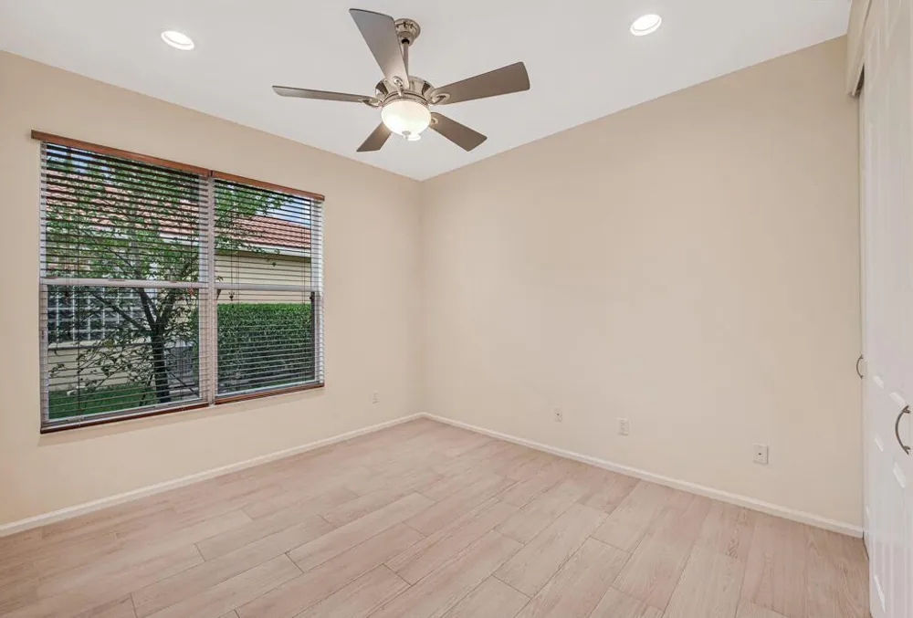 7911 Ferndale Bend Drive Lake Worth, FL 33467