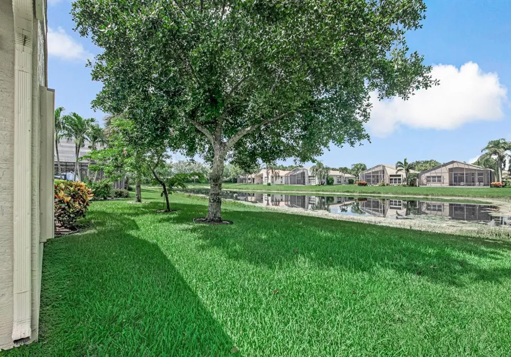 7911 Ferndale Bend Drive Lake Worth, FL 33467