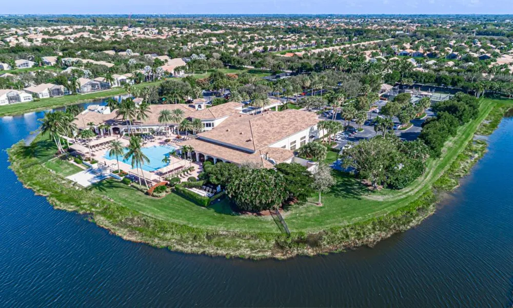 7911 Ferndale Bend Drive Lake Worth, FL 33467
