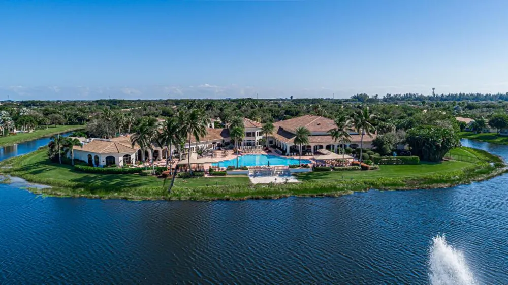 7911 Ferndale Bend Drive Lake Worth, FL 33467