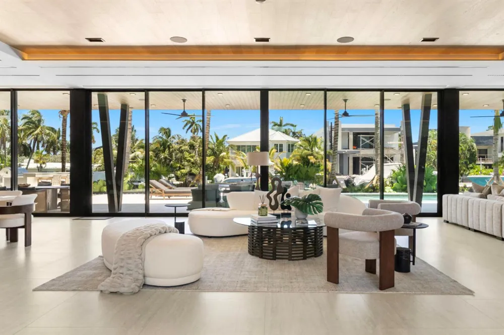 600 Solar Isle Drive Fort Lauderdale, FL 33301