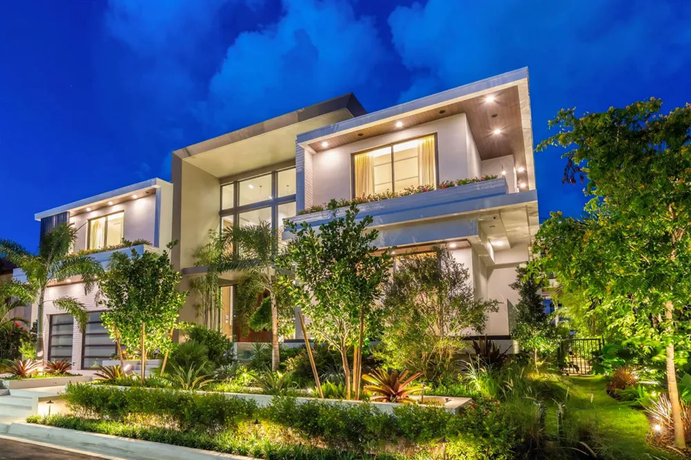 600 Solar Isle Drive Fort Lauderdale, FL 33301