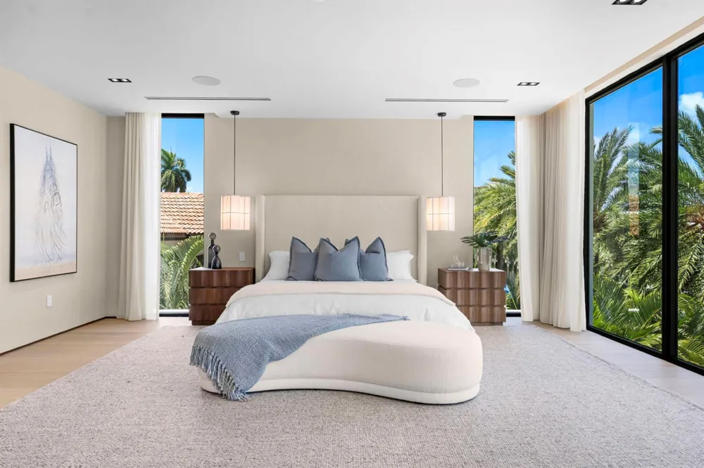 600 Solar Isle Drive Fort Lauderdale, FL 33301