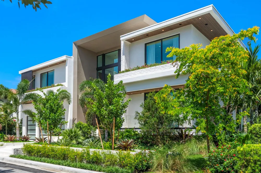 600 Solar Isle Drive Fort Lauderdale, FL 33301