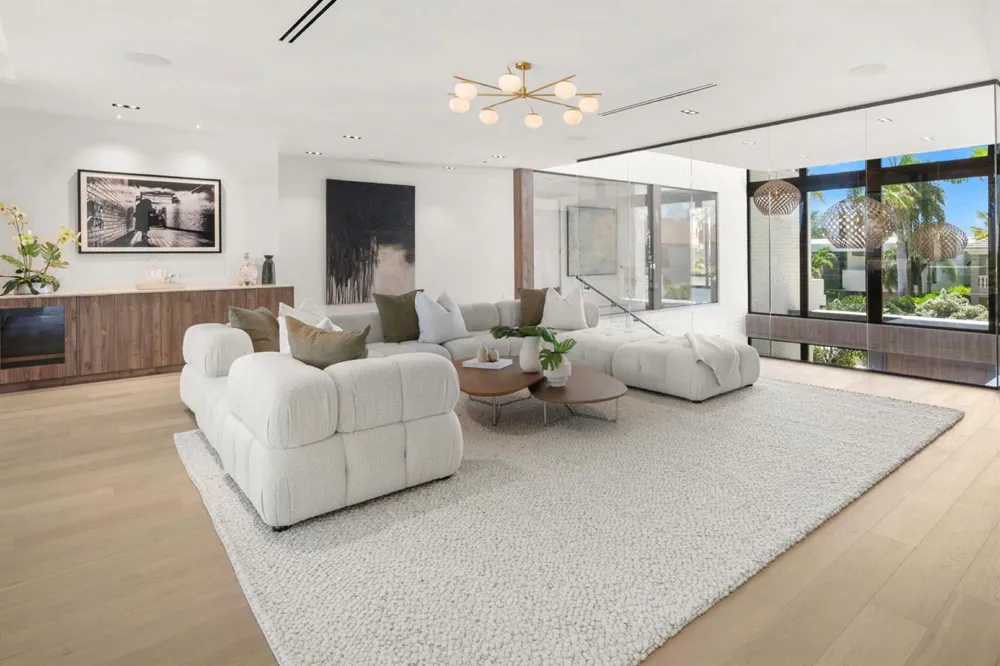 600 Solar Isle Drive Fort Lauderdale, FL 33301
