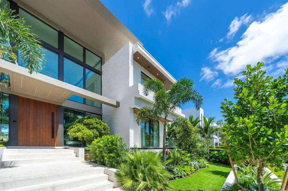 600 Solar Isle Drive Fort Lauderdale, FL 33301