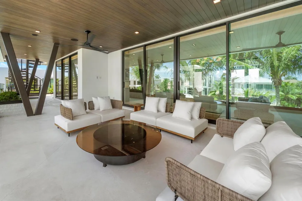 600 Solar Isle Drive Fort Lauderdale, FL 33301