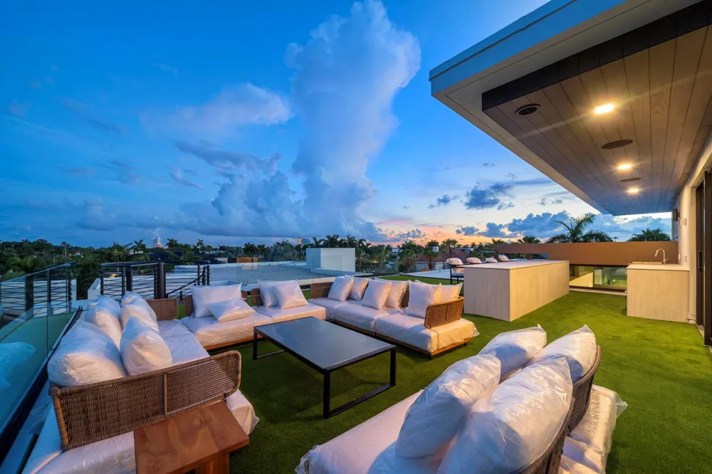 600 Solar Isle Drive Fort Lauderdale, FL 33301