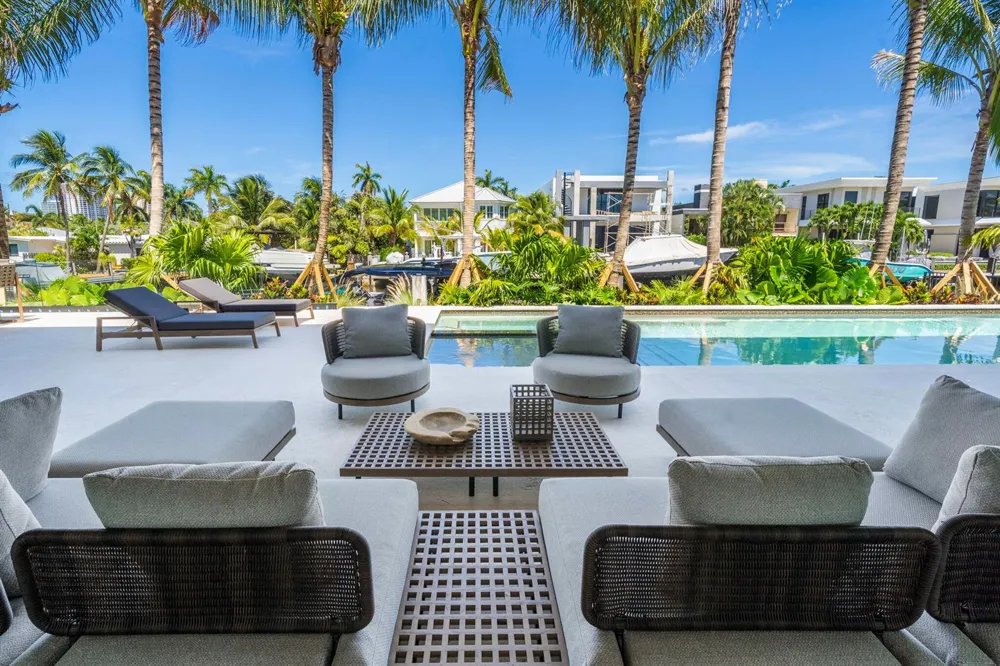 600 Solar Isle Drive Fort Lauderdale, FL 33301