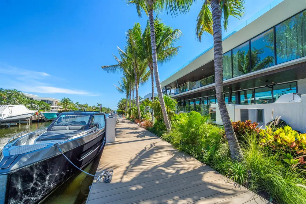 600 Solar Isle Drive Fort Lauderdale, FL 33301