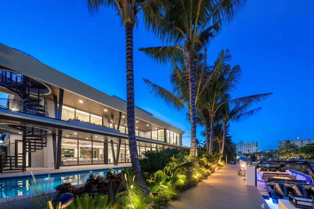600 Solar Isle Drive Fort Lauderdale, FL 33301