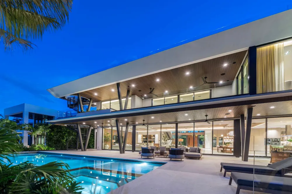 600 Solar Isle Drive Fort Lauderdale, FL 33301