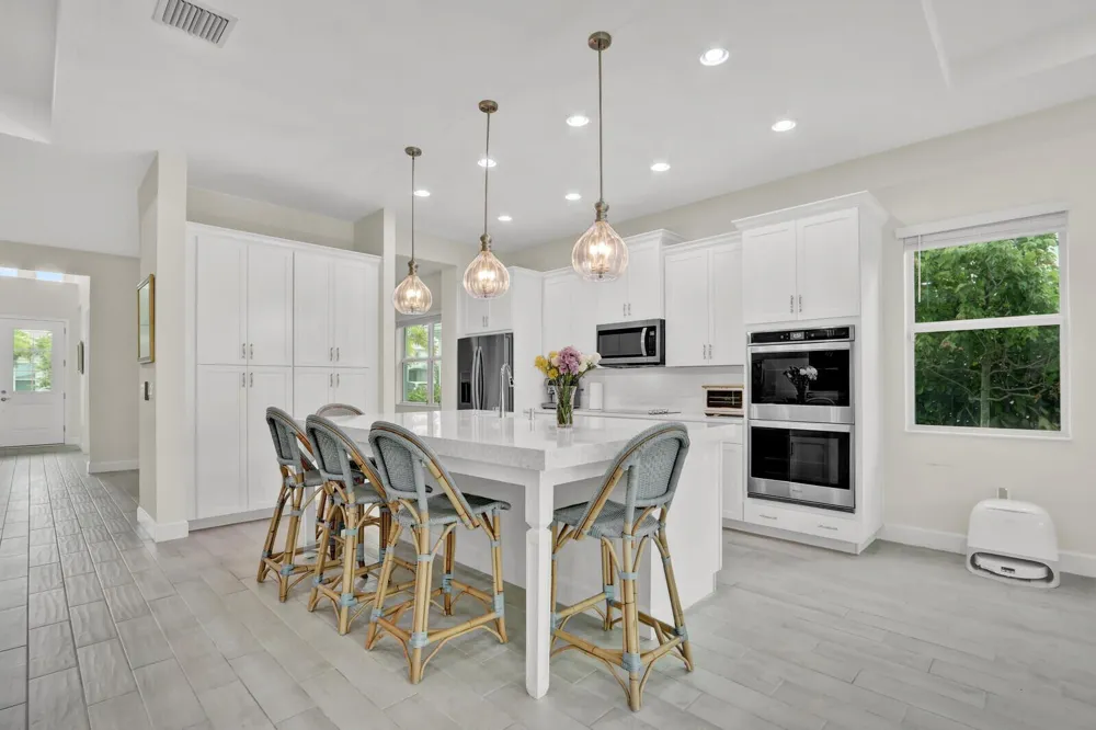 4941 Liberty Lane Westlake, FL 33470