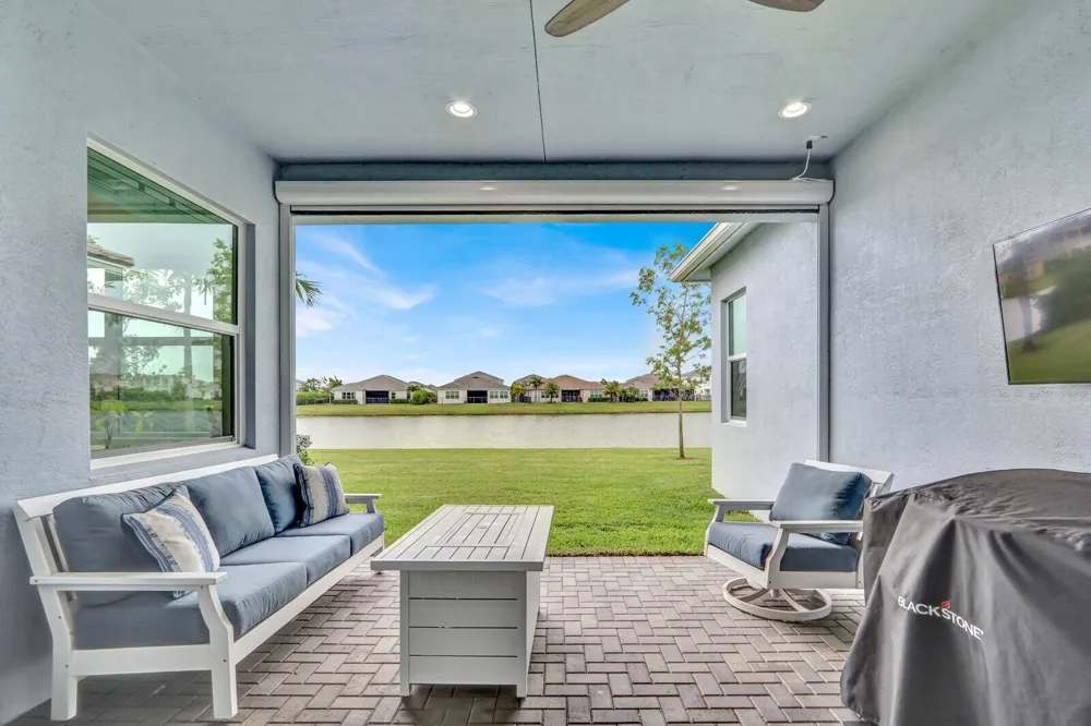 4941 Liberty Lane Westlake, FL 33470