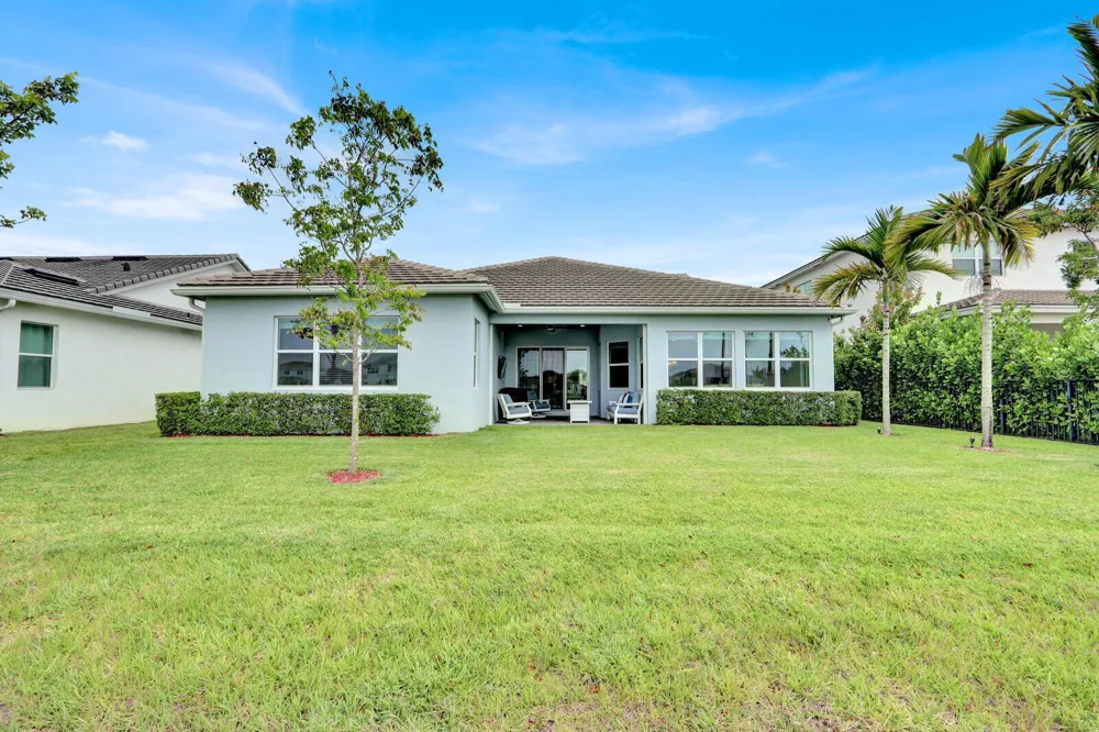 4941 Liberty Lane Westlake, FL 33470
