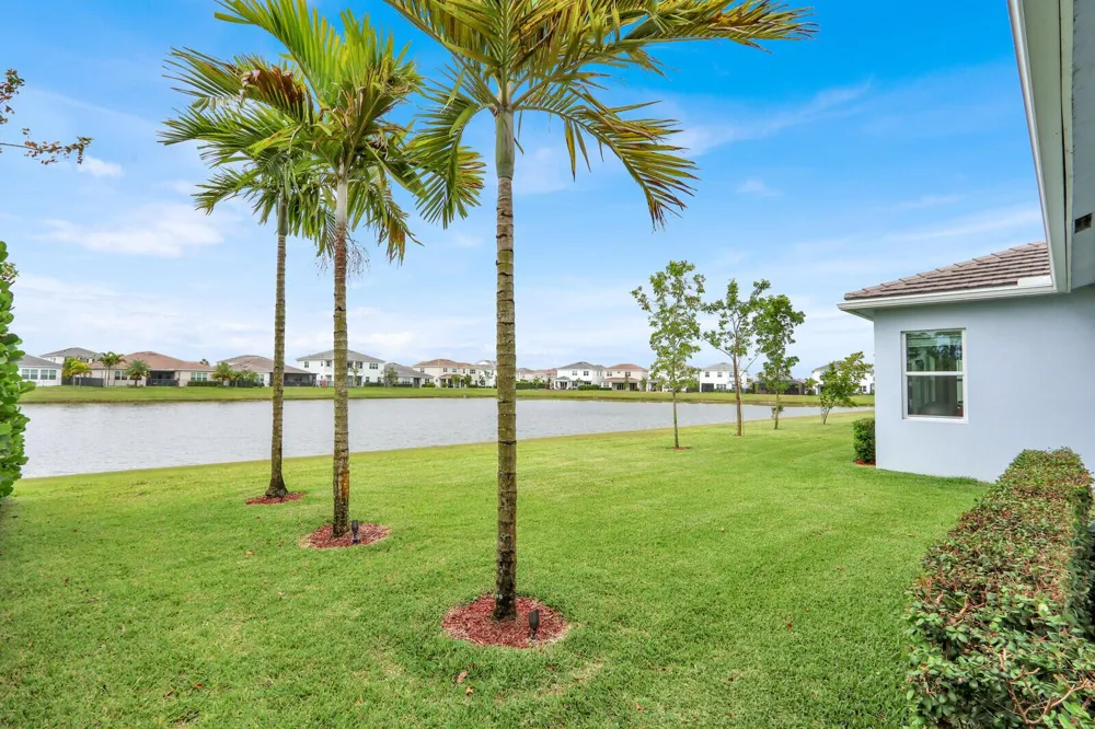 4941 Liberty Lane Westlake, FL 33470