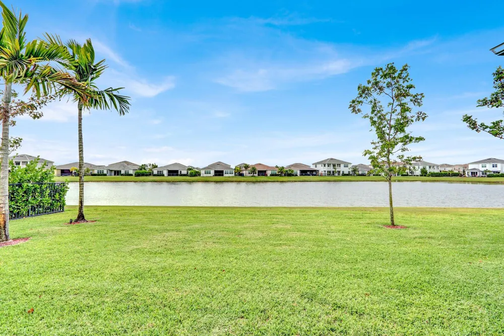 4941 Liberty Lane Westlake, FL 33470