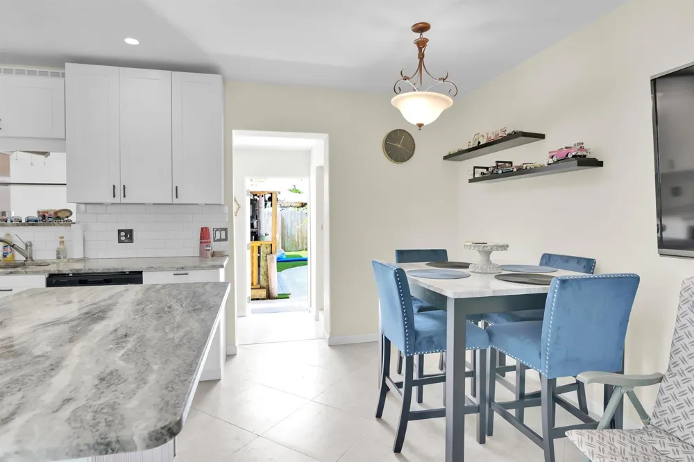 5221 NE 16TH AVENUE Pompano Beach, FL 33064