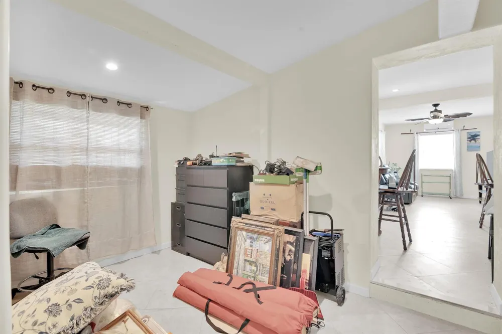5221 NE 16TH AVENUE Pompano Beach, FL 33064