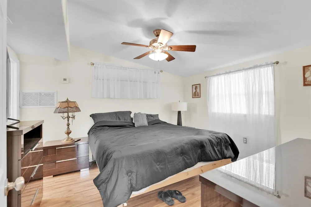 5221 NE 16TH AVENUE Pompano Beach, FL 33064