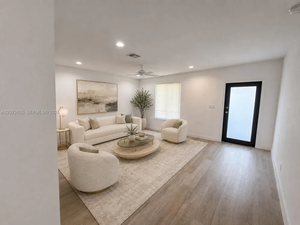 529 NW 16th Ave Fort Lauderdale, FL 33311