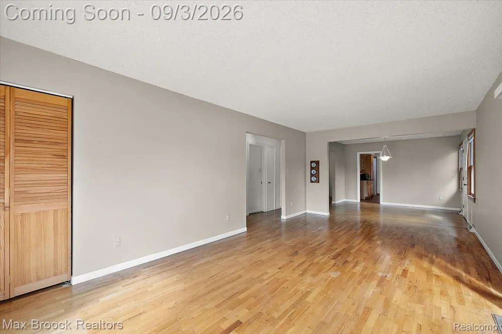 1930 Lake Pointe Drive Brandon Charter Township, MI 48462
