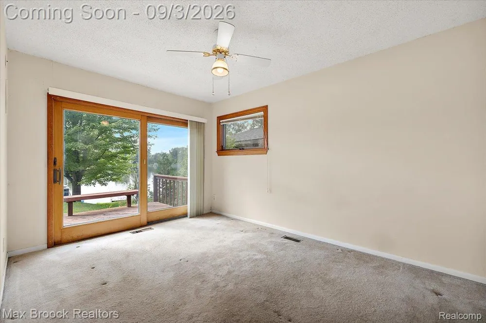 1930 Lake Pointe Drive Brandon Charter Township, MI 48462