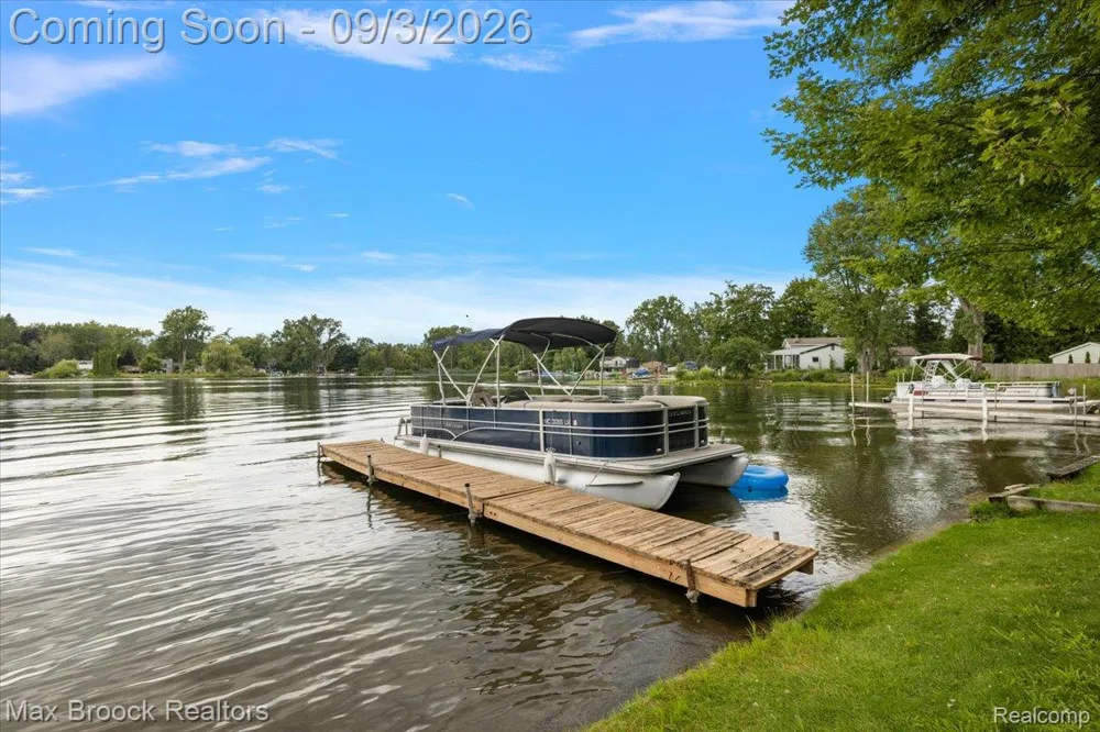 1930 Lake Pointe Drive Brandon Charter Township, MI 48462