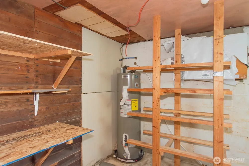 38 Hart Road Oroville, WA 98844