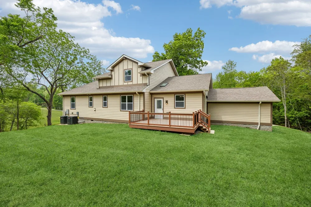 1198 Rogues Fork Rd Bethpage, TN 37022