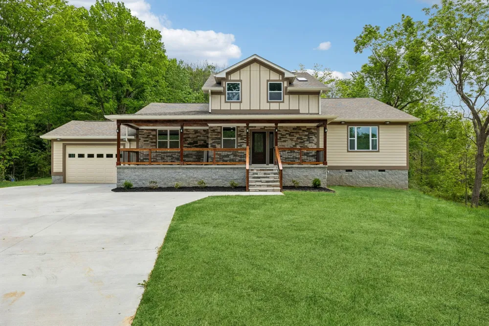 1198 Rogues Fork Rd Bethpage, TN 37022