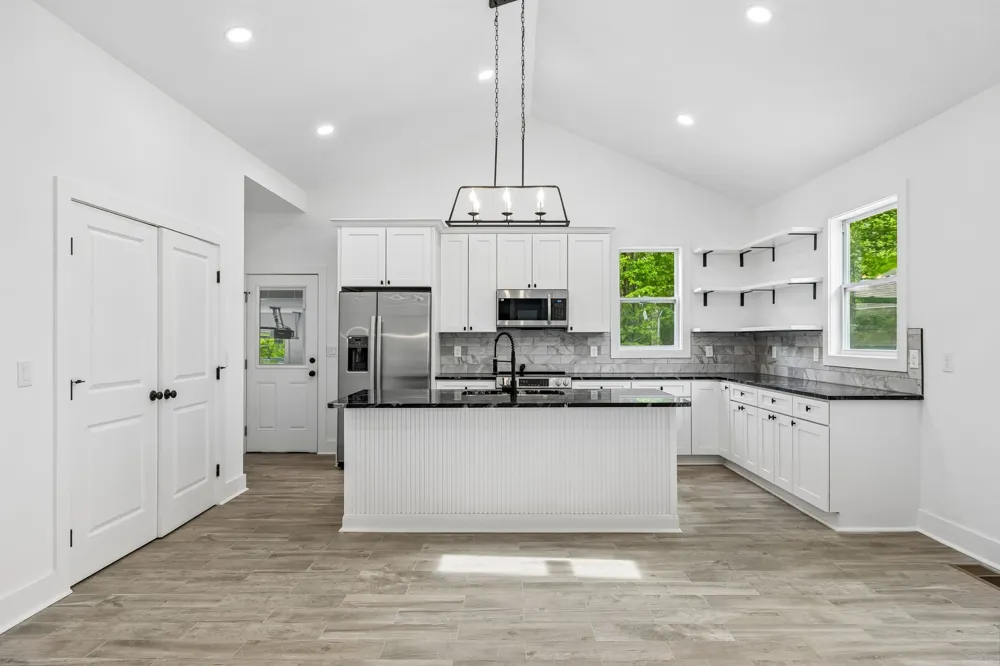 1198 Rogues Fork Rd Bethpage, TN 37022