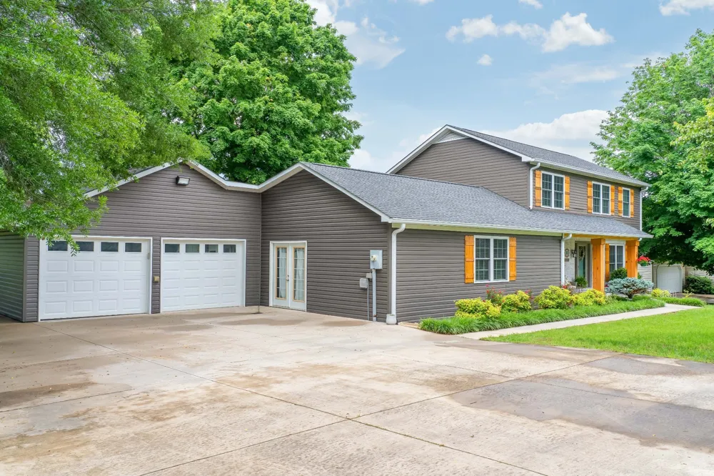 1112 Belmont Dr Cookeville, TN 38506