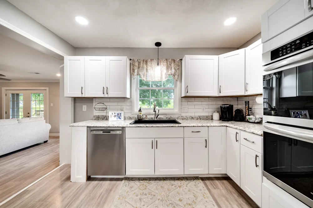 1112 Belmont Dr Cookeville, TN 38506