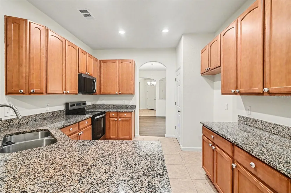 10546 WILLOW RIDGE LOOP Orlando, FL 32825