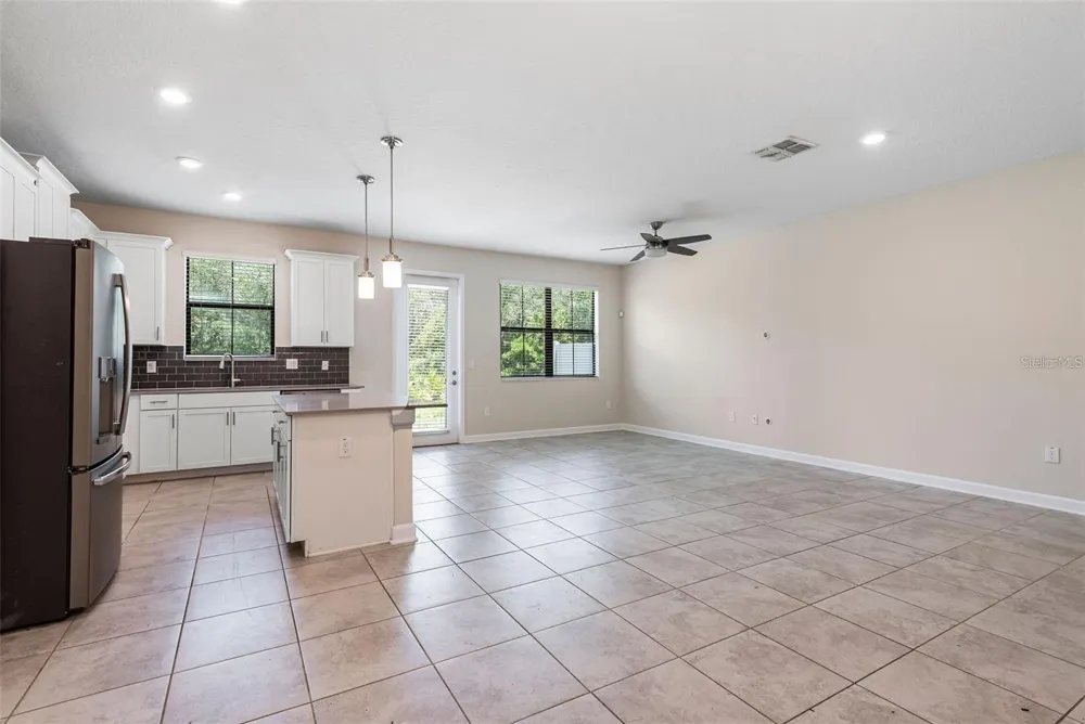 11043 WHISTLING PINE WAY Orlando, FL 32832