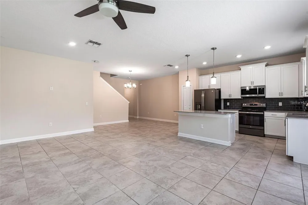 11043 WHISTLING PINE WAY Orlando, FL 32832