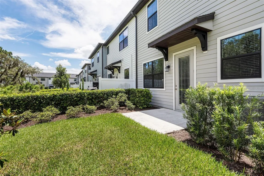 11043 WHISTLING PINE WAY Orlando, FL 32832