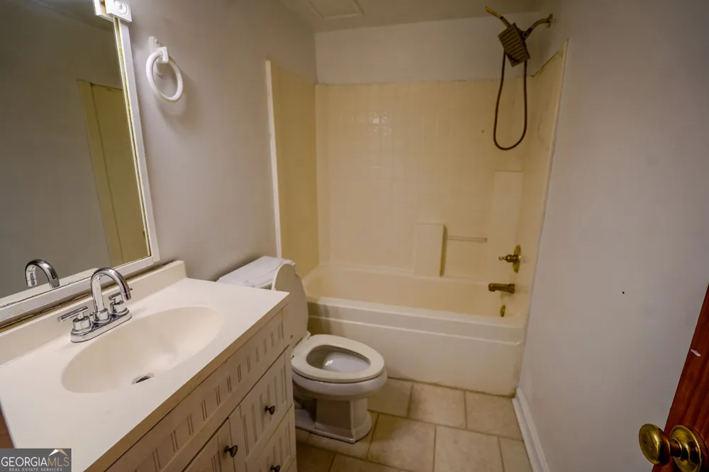 4340 Mapleton WAY Cumming, GA 30028