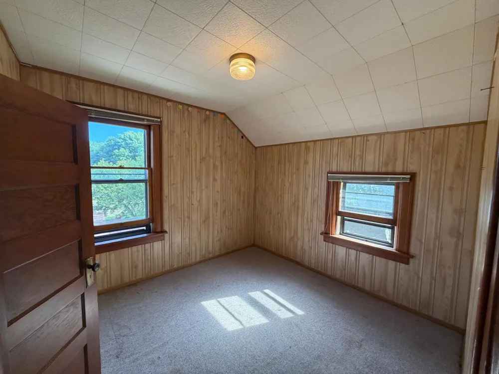 331 SW Park Street Luverne, MN 56156