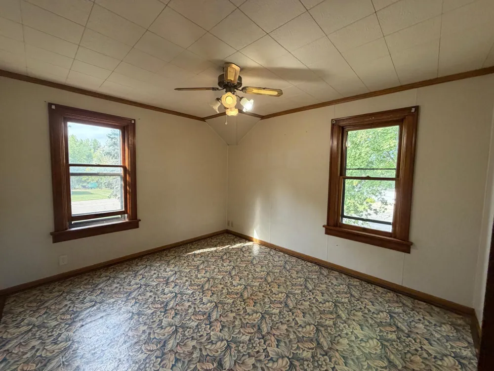 331 SW Park Street Luverne, MN 56156
