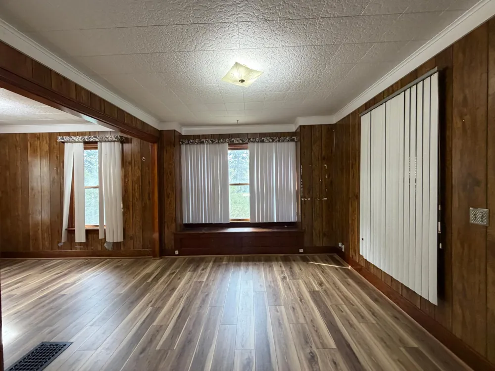 331 SW Park Street Luverne, MN 56156