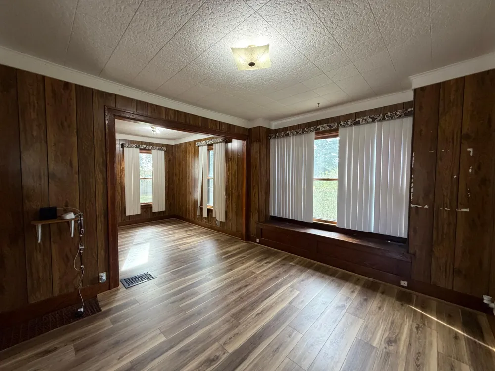 331 SW Park Street Luverne, MN 56156