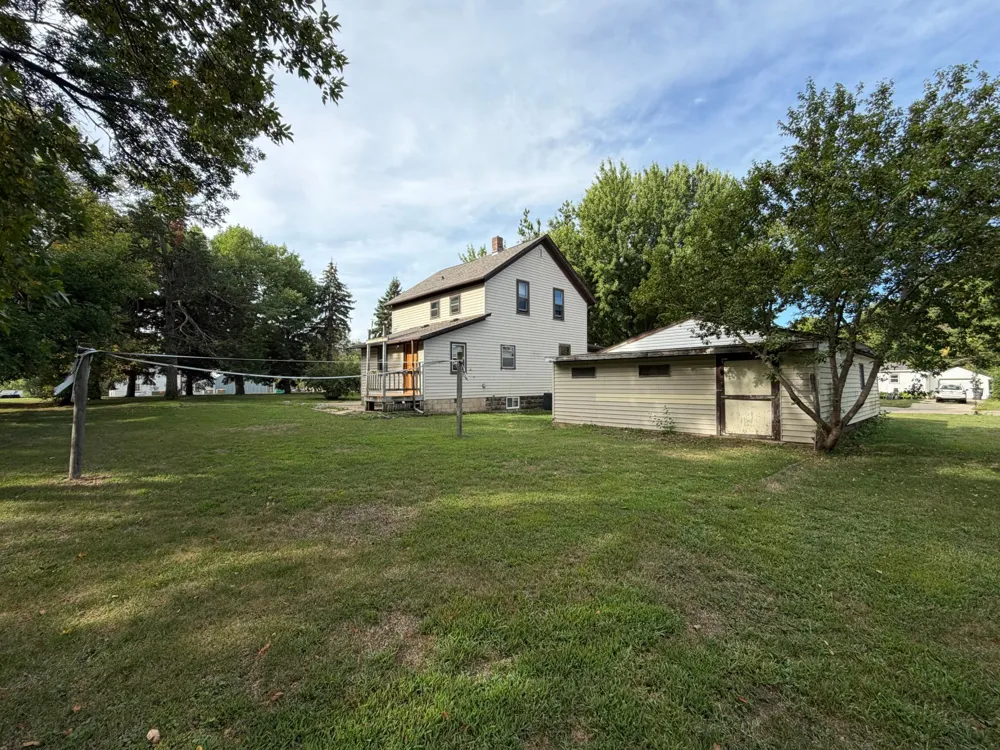 331 SW Park Street Luverne, MN 56156