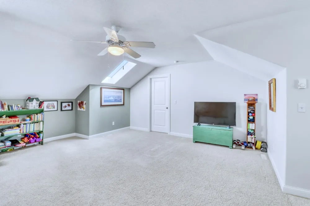 4945 38th Avenue S Fargo, ND 58104