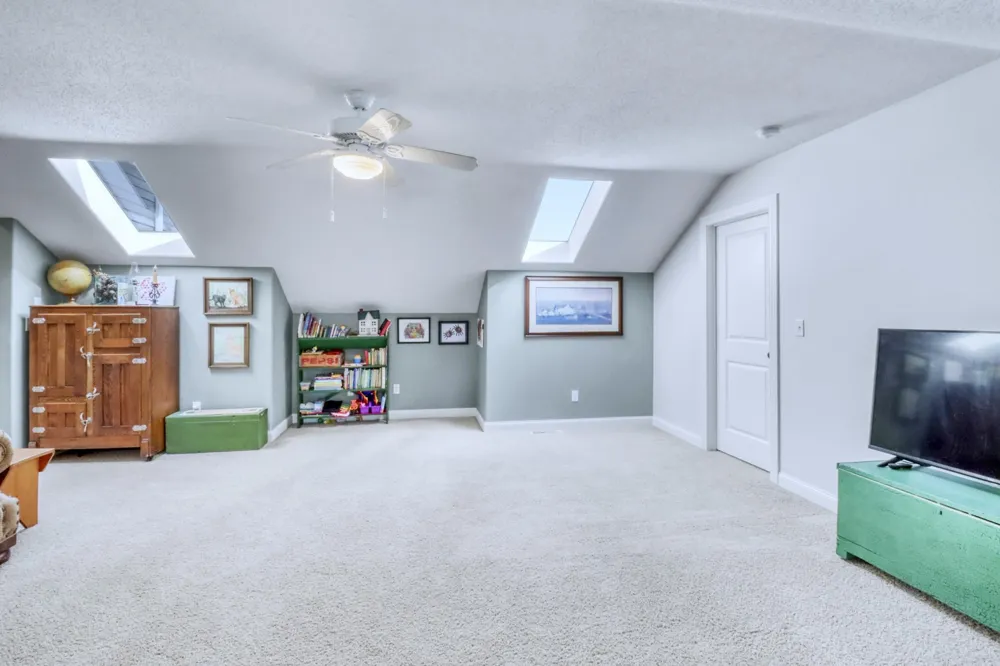 4945 38th Avenue S Fargo, ND 58104