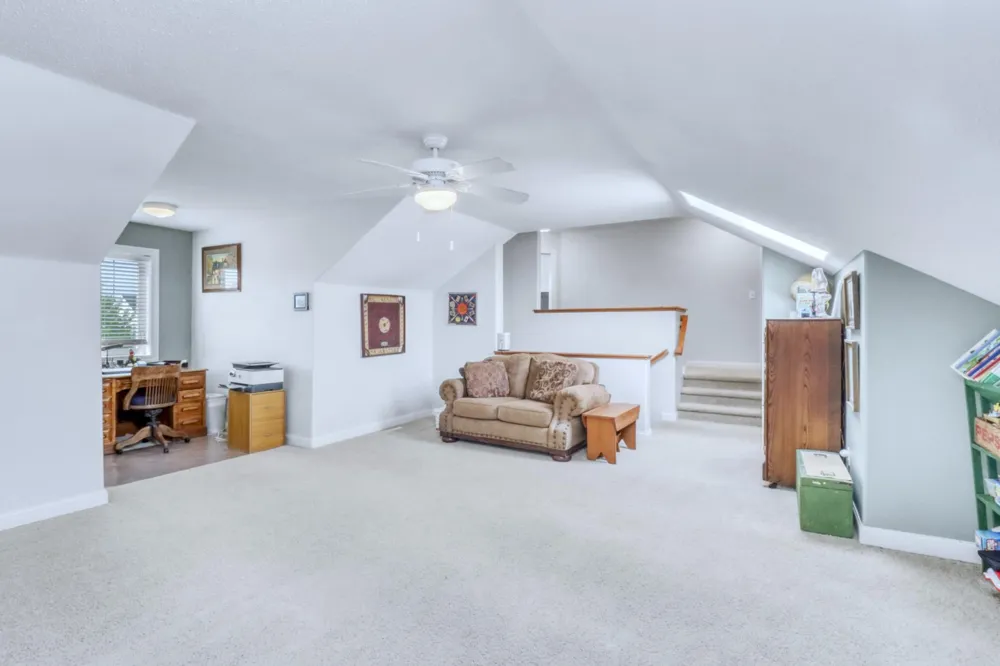 4945 38th Avenue S Fargo, ND 58104