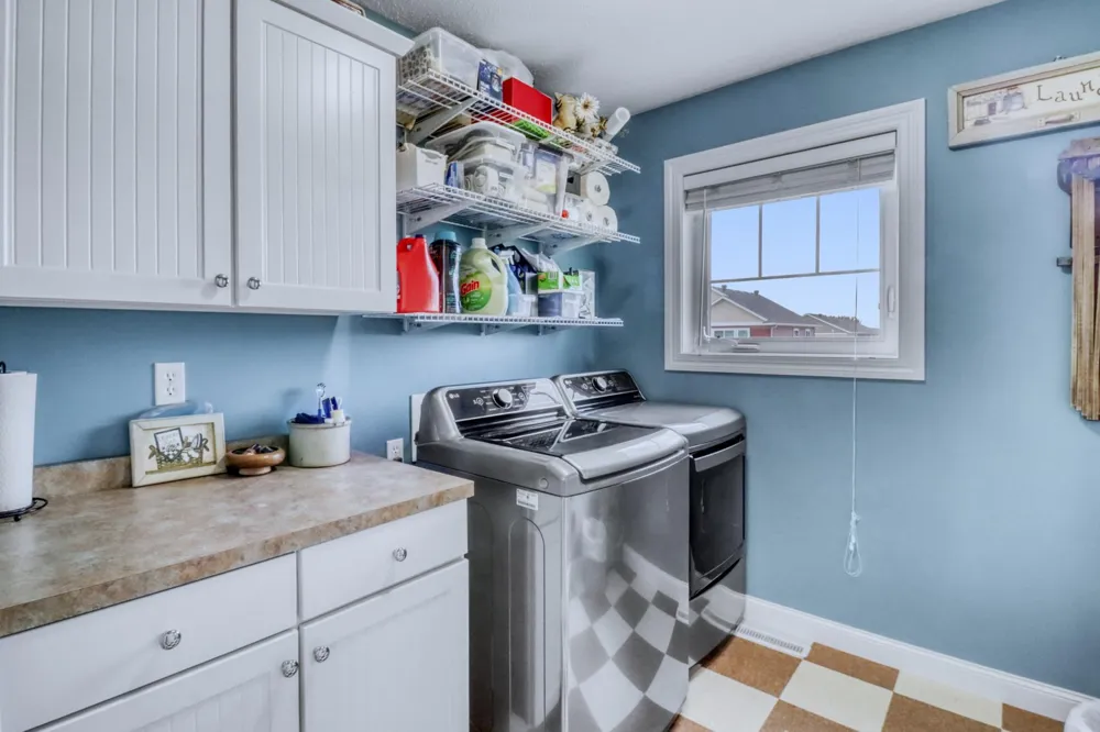 4945 38th Avenue S Fargo, ND 58104